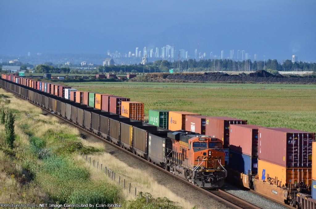 Trailing DPU, BNSF 8105 departing Roberts Bank with an empty unit coal train, through Fisher Siding